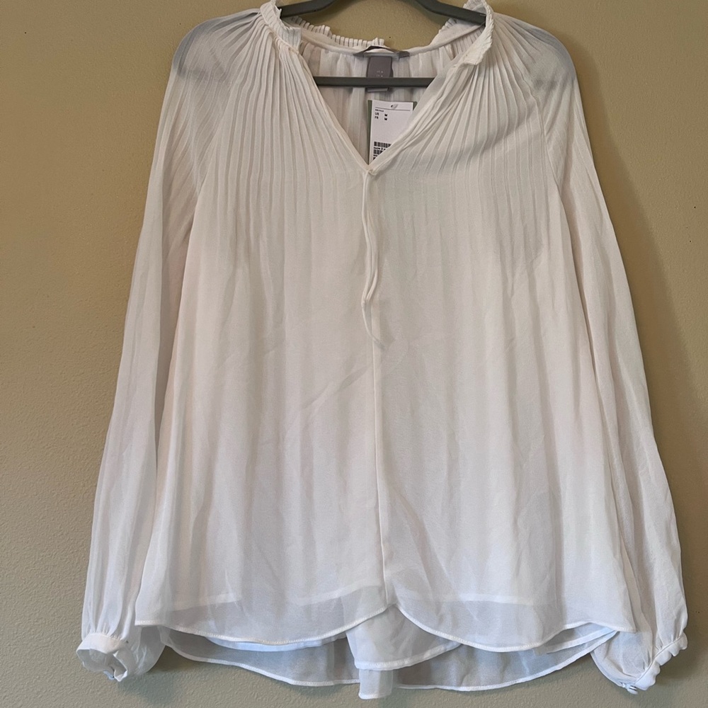 H&M White Long Sleeve Pleated Blouse